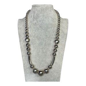 Vintage Silver Tone‎ Chunky Beaded Necklace with Secure Clasp
